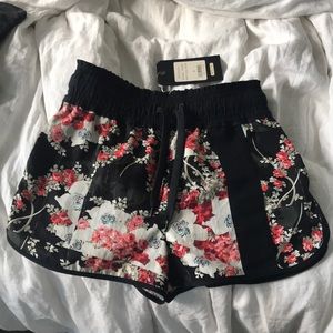 NWT Rag & Bone floral shorts